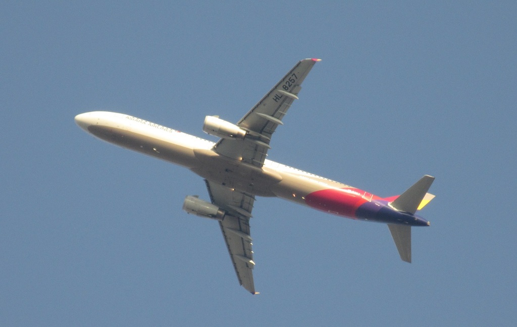 ASIANA  A321離陸