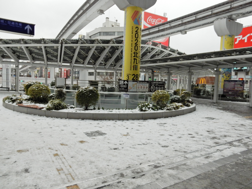 雪の街中　⑥