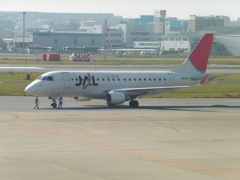 J-AIR　エンブラエル170