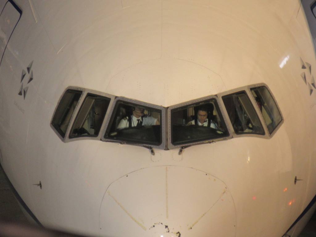 夜の福岡空港⑤