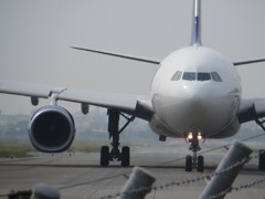 目の前からSKYMARK A330    1