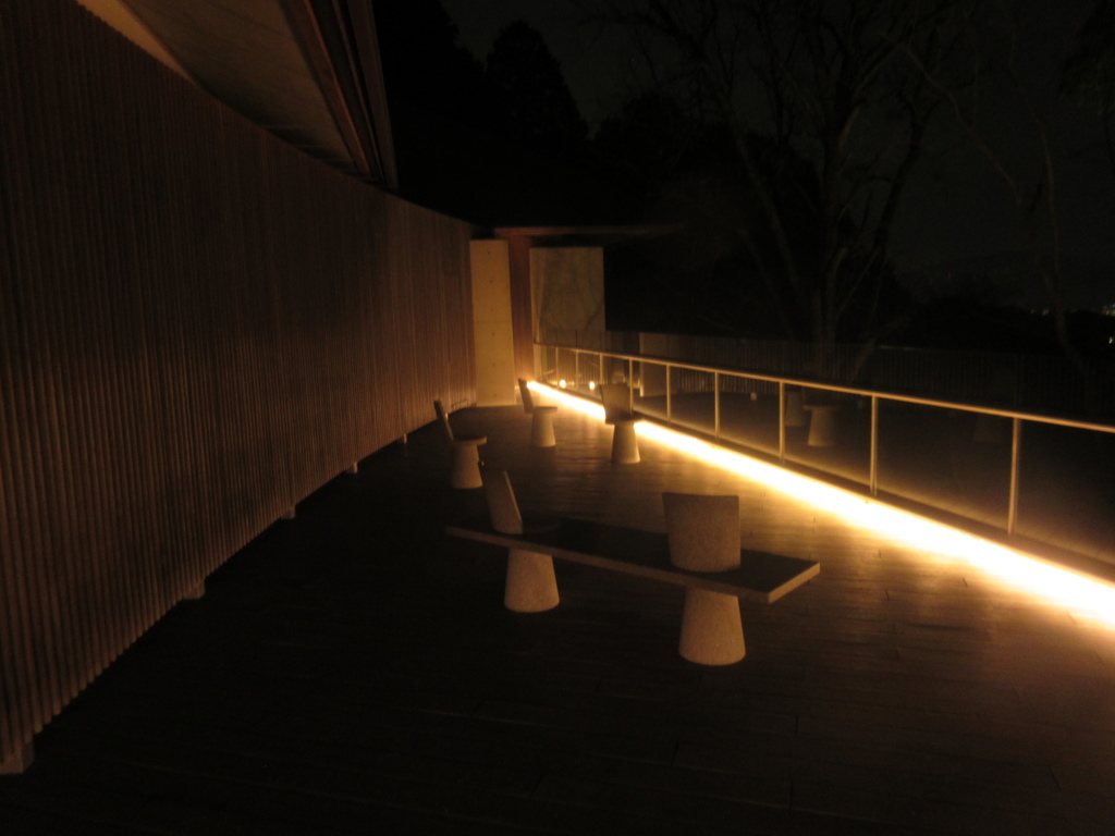 太宰府市竈門神社の夜　③