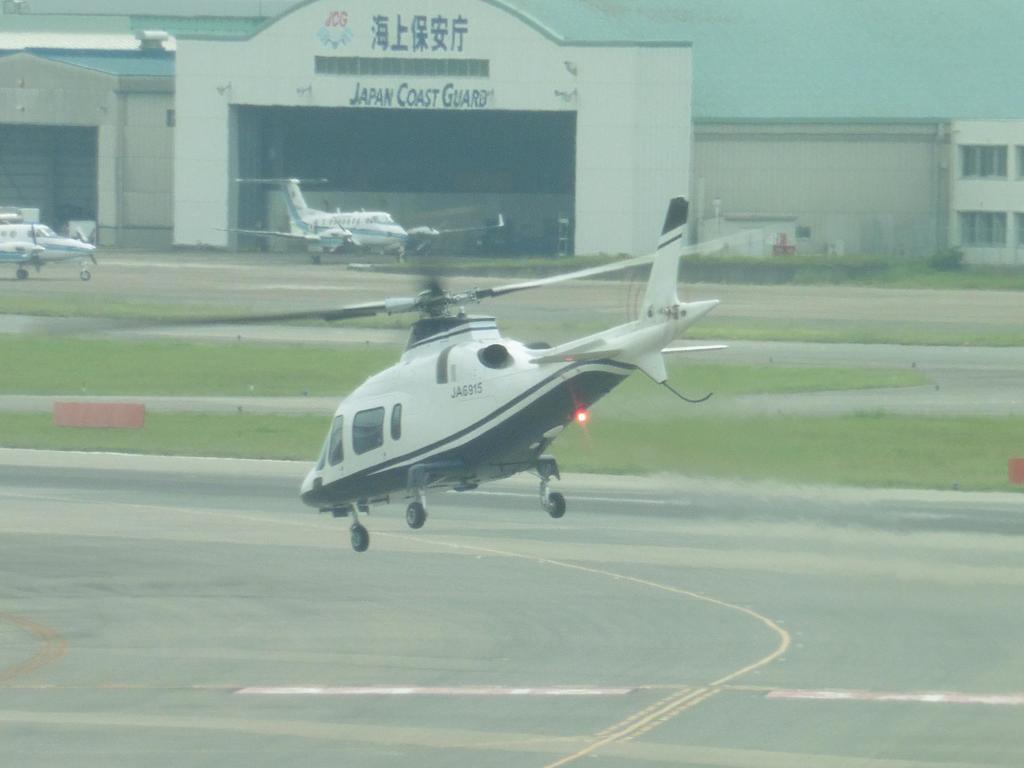 JA6915　A109ヘリ②