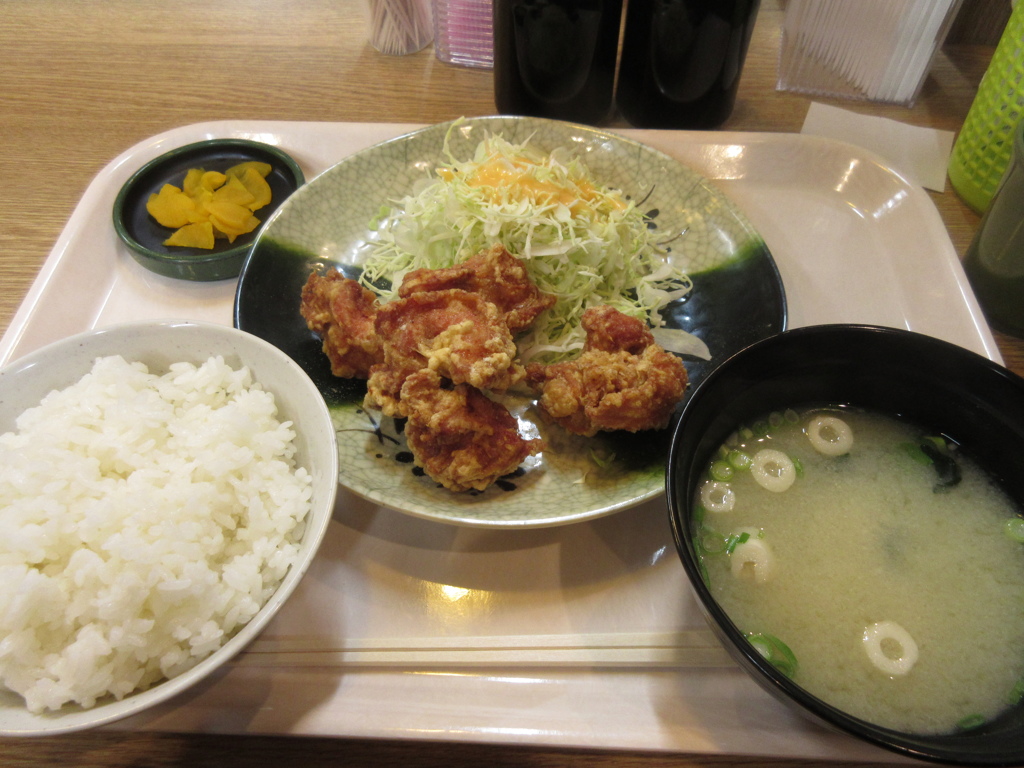 唐揚げ定食