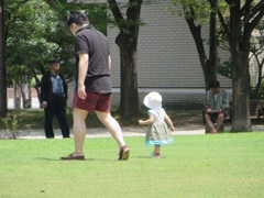 福岡市天神中央公園での光景③