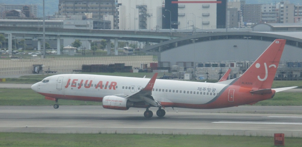 JEJU　AIR　B737の到着