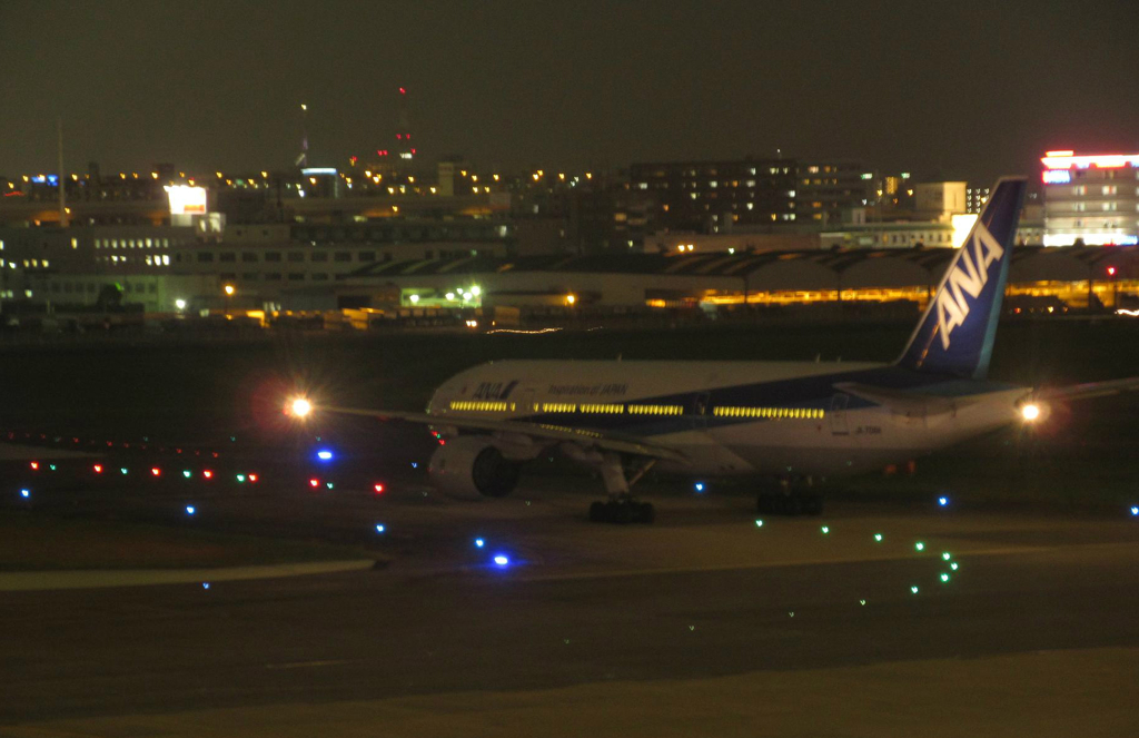 ＡＮＡ　B777-200 ②