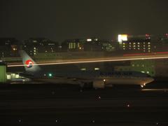 大韓航空と航跡