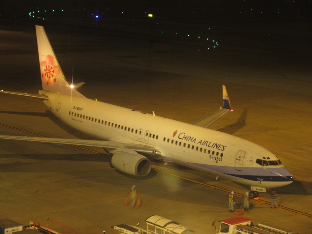 CHINA　AIRLINE B737到着