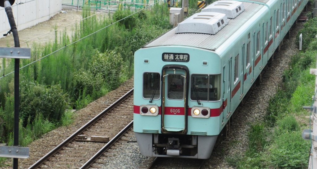 西鉄電車を上から