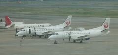 ３機並ぶSAAB340B