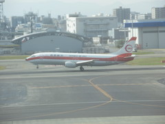 南西航空SWALジェット到着