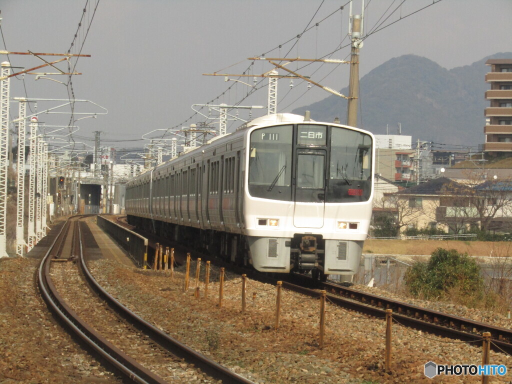 下り811系　多々良付近にて