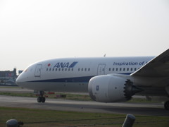 ANA  B787-9　②