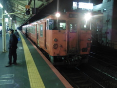 下関駅に停車中のＪＲ西の列車⑤