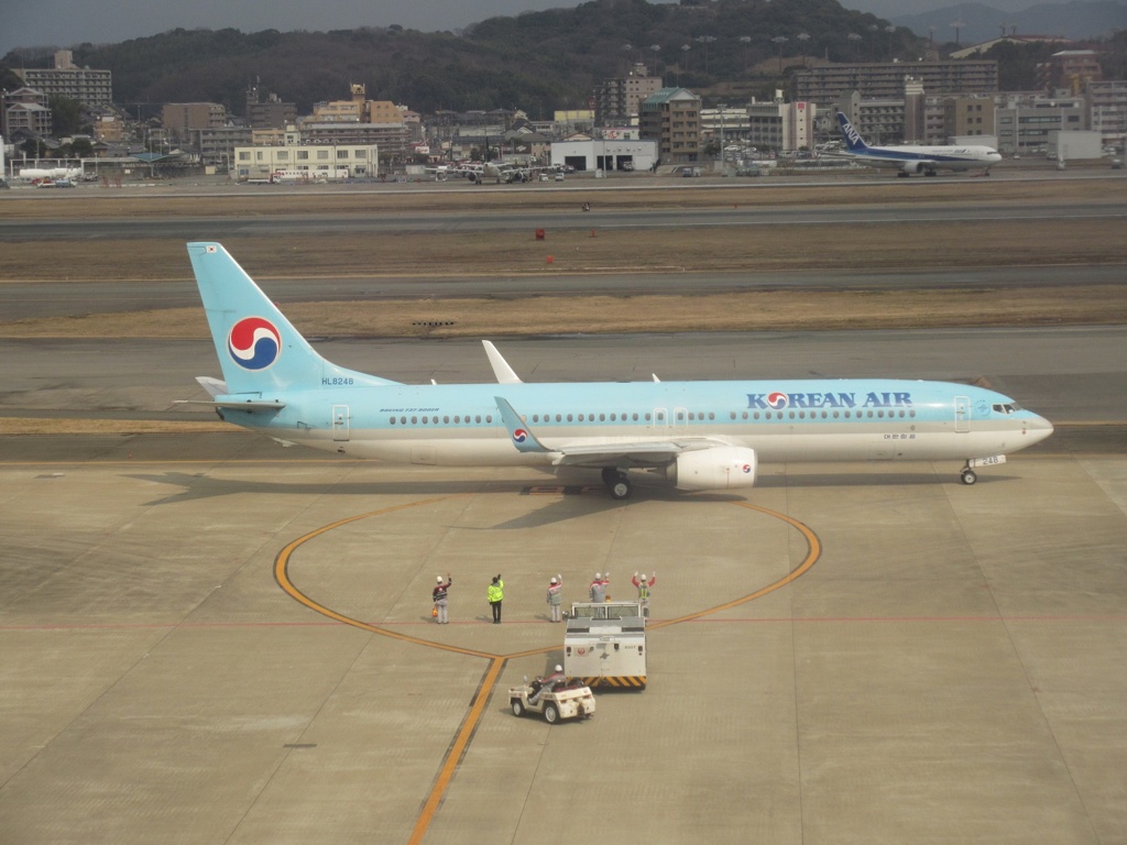 KOREAN　B737-900ER出発