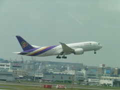 タイ国際　B787-8　HS-TQC離陸