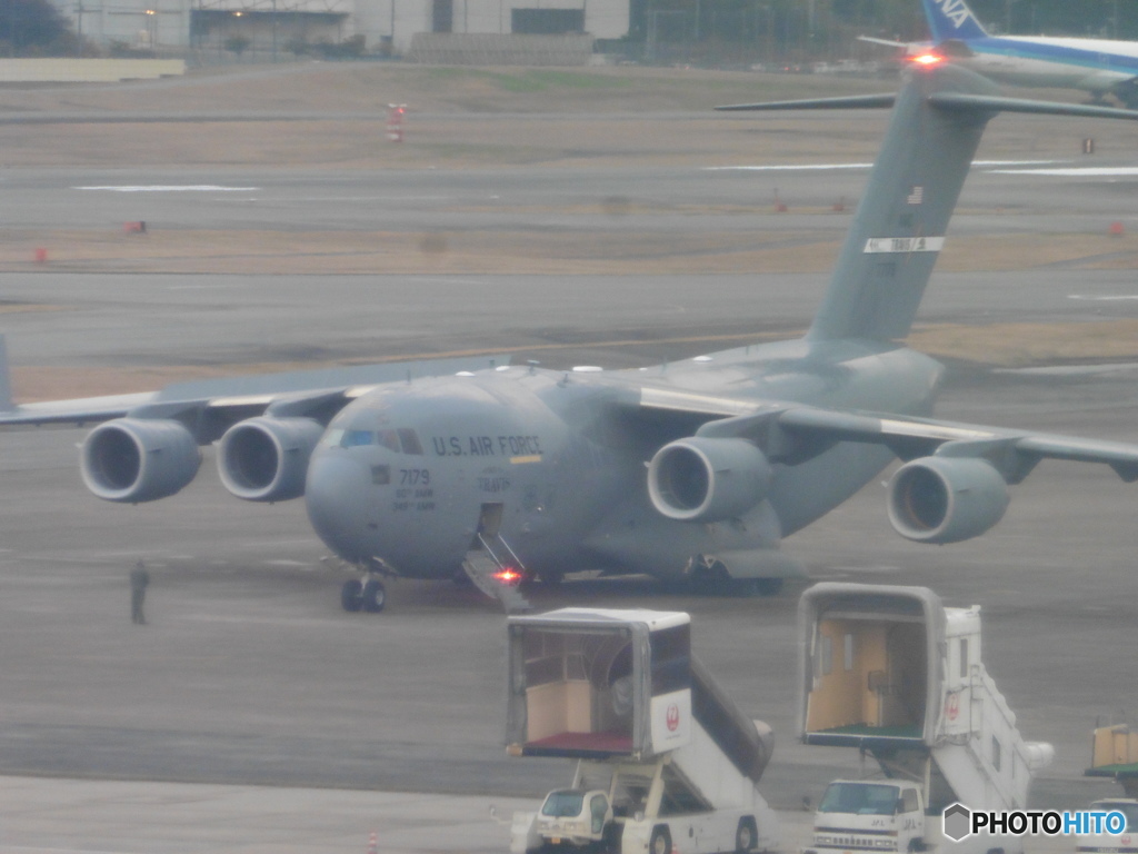 アメリカ空軍　C-17　07-7179⑤