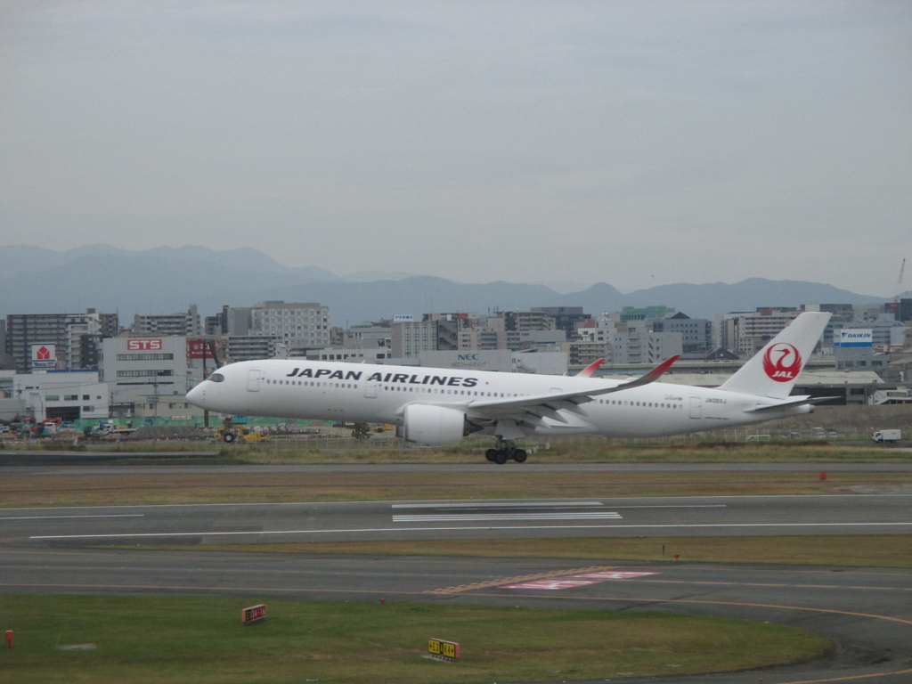 JAL A350-900の着陸