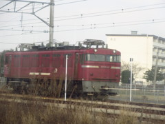 車窓から見えたED76-81機関車