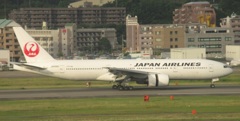 JAL　B777着陸