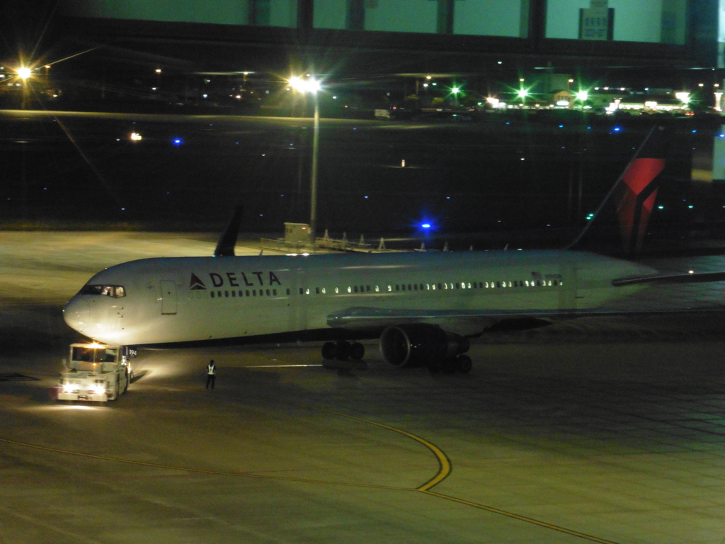 ＤＥＬＴＡ　Ｂ７６７出発②