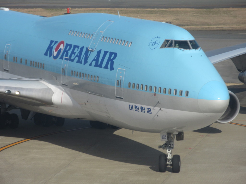 KOREAN AIR  B747-400到着③