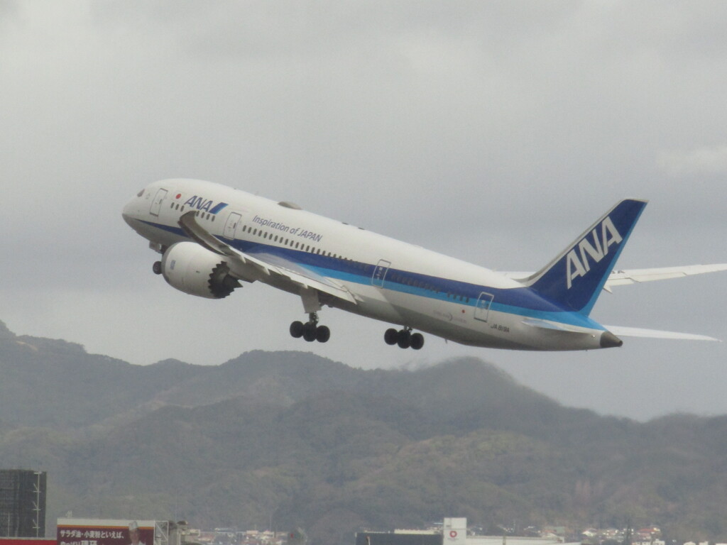 離陸  ANA  B787-8