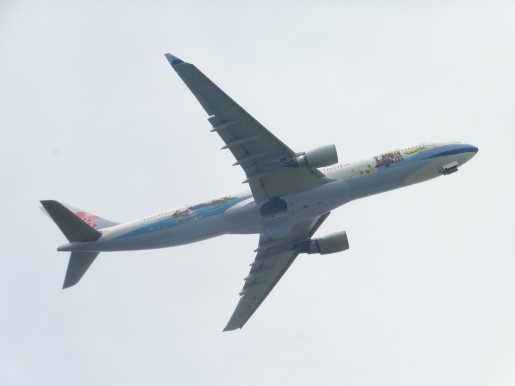 CHINA　AIRLIEN　A330　B-18355