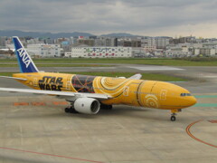 ANA  C-3PO  JA743A