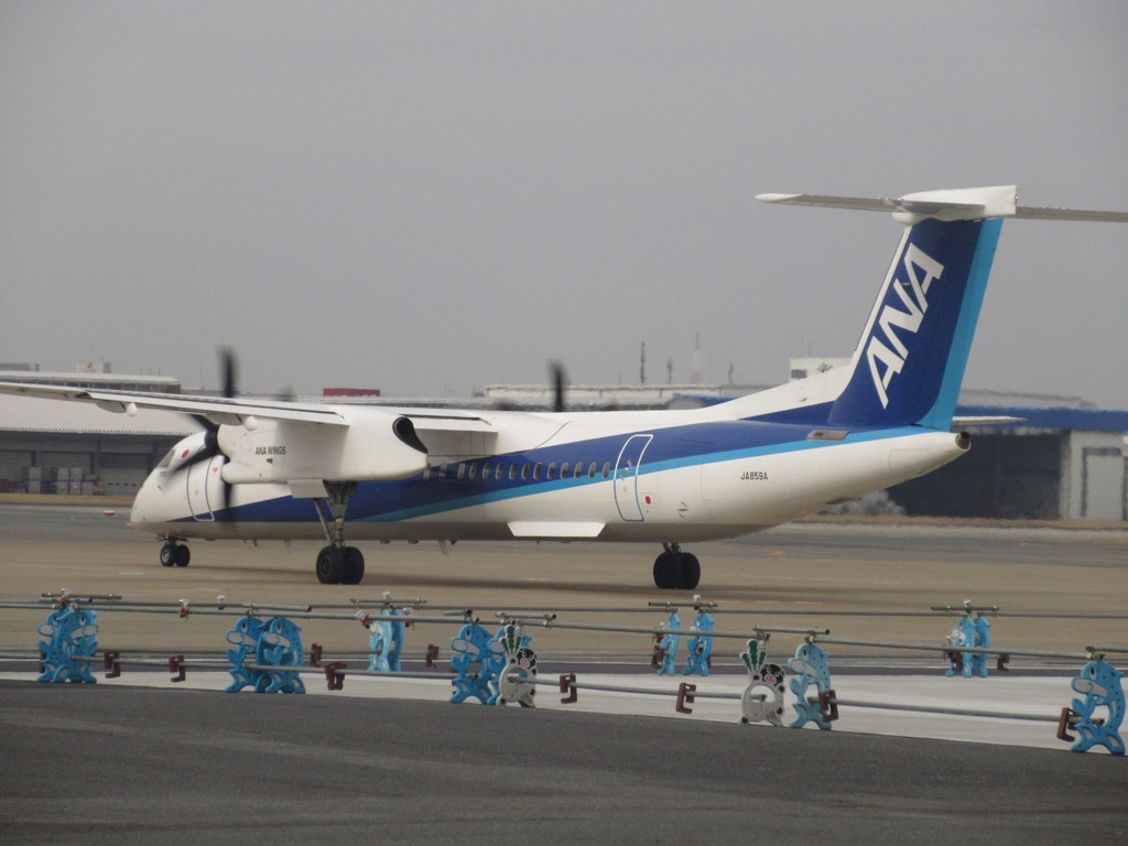 待機中のボンバルディア