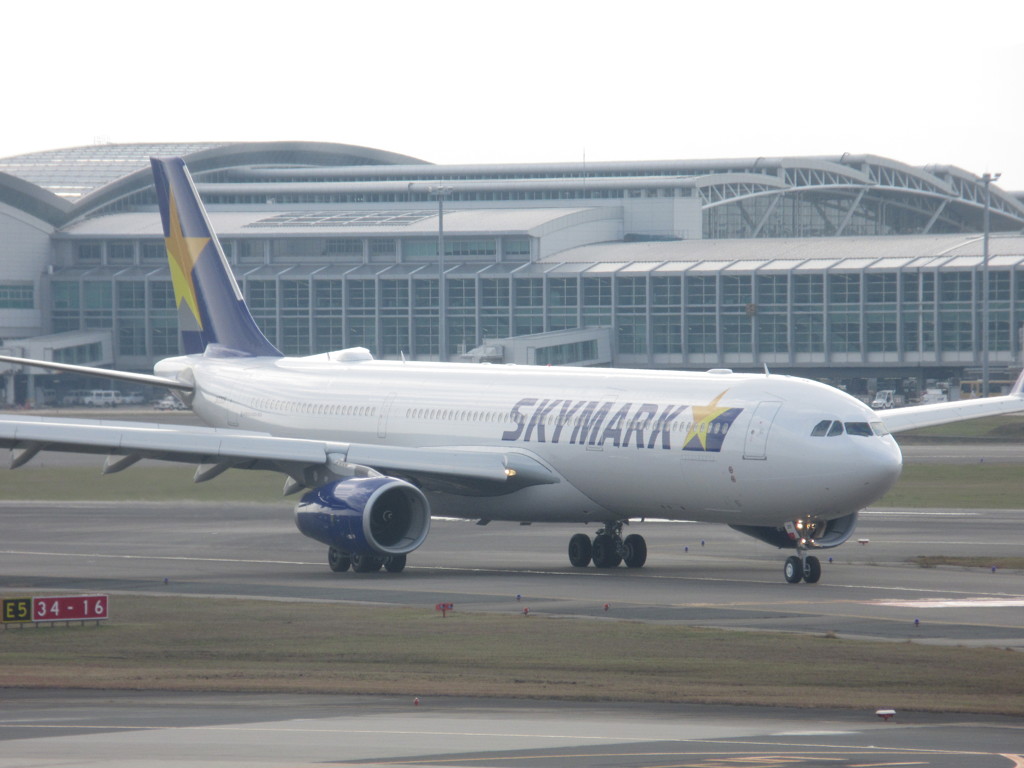 SKYMARK A330　５号機　①