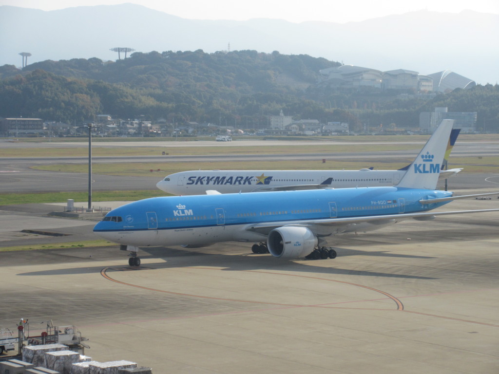 KLMオランダ航空到着