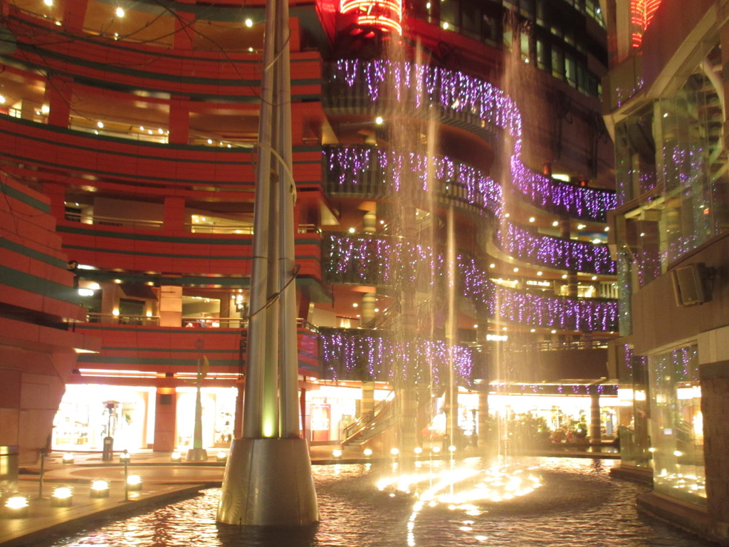 キャナルシティOPAにて①