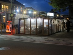 福岡市箱崎宮の前のラーメン屋台