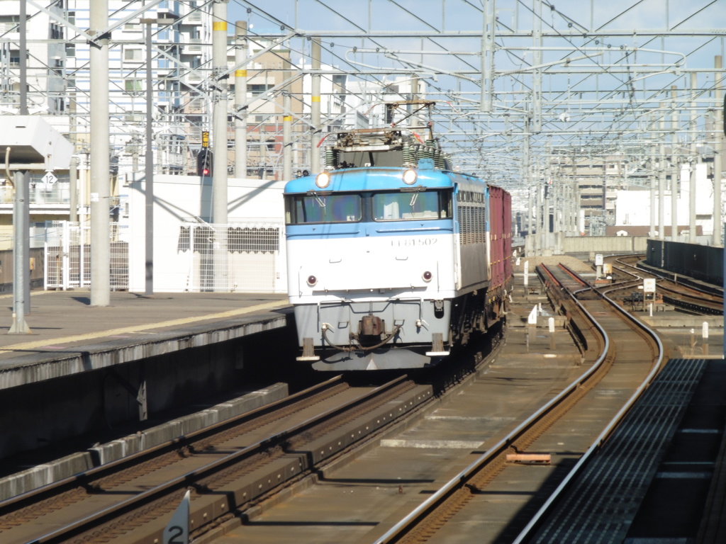 ＥＦ81－502貨物通過