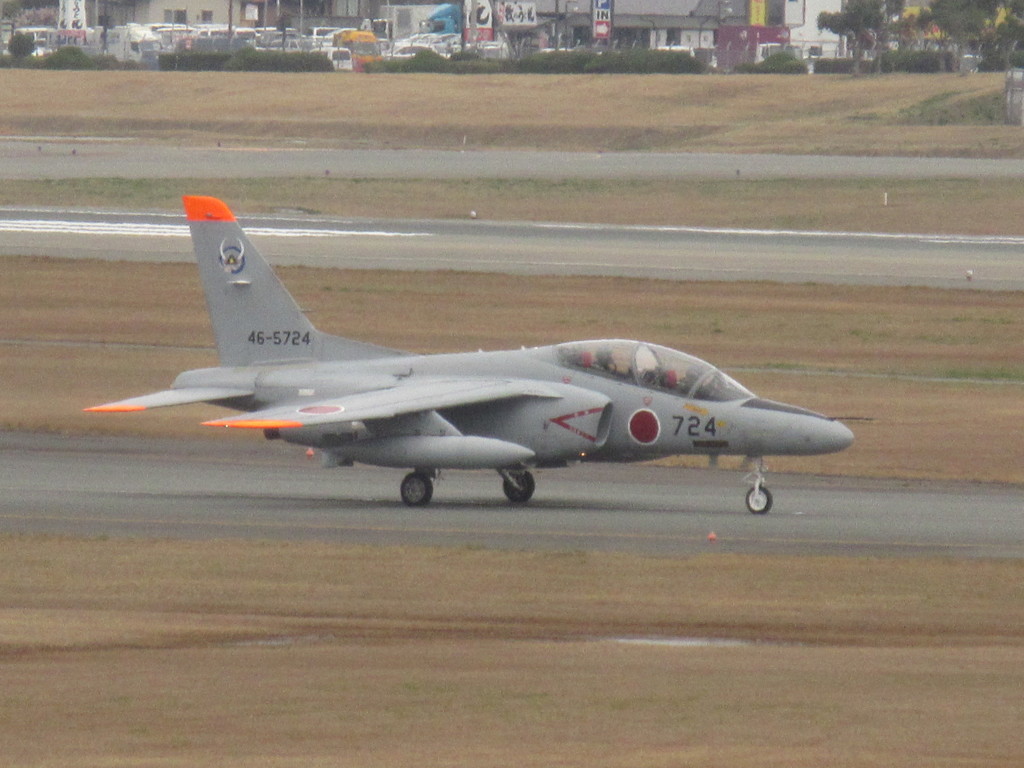 kawasaki T-4  46-5724