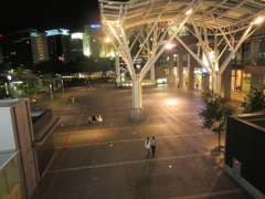 夜の博多シティ　②