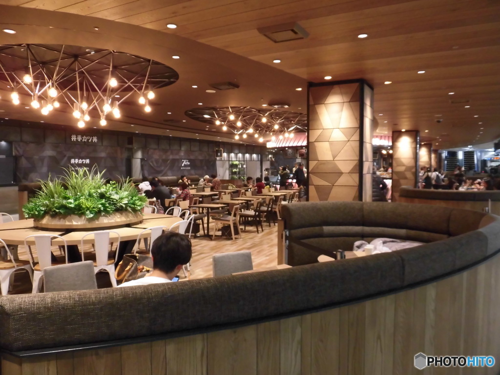 新しいレストラン現る③