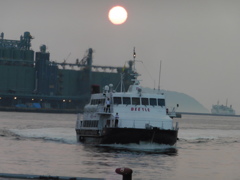 博多港の夕日②