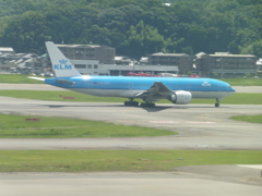 KLM　B777-200ER離陸　PH-BQE