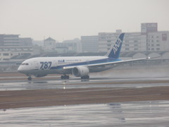 ＡＮＡ　B787の離陸