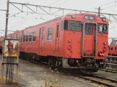 キハ40気動車　下関にて