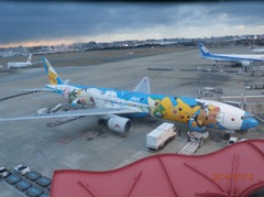 福岡空港で撮影したポケモンジャンボ①