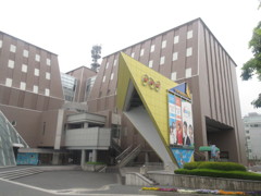大濠公園前のNHK放送局