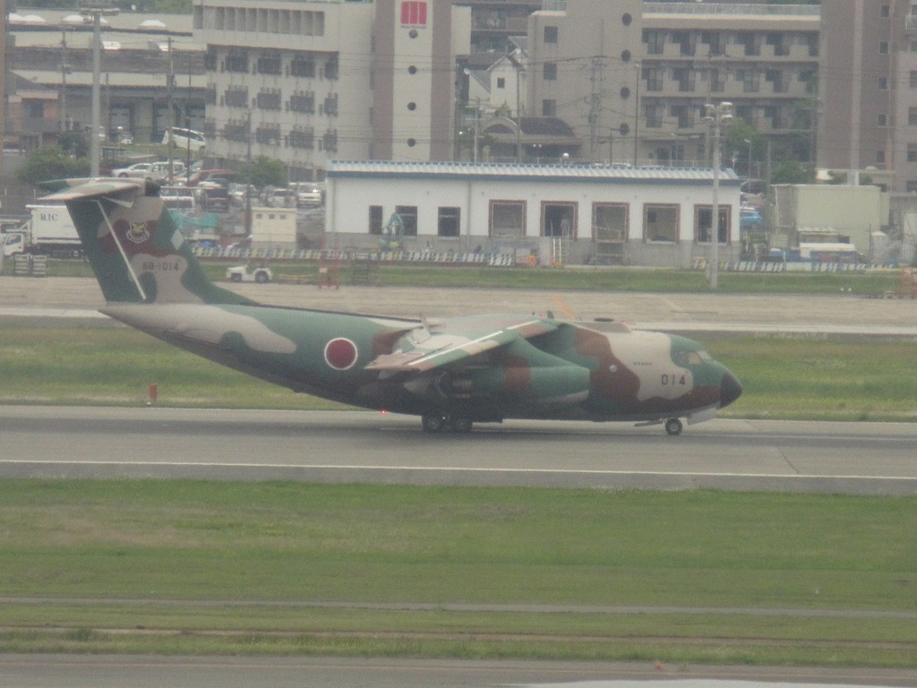 航空自衛隊C-1飛来