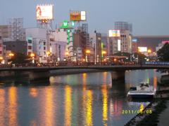 福岡市中央区中洲の夜景