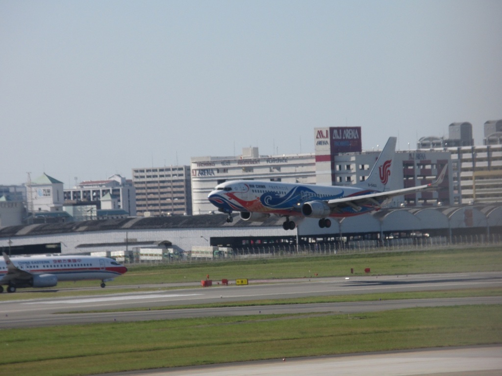 AIR　CHINA　珍しい塗装機　①