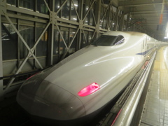 N700系回送　博多駅にて