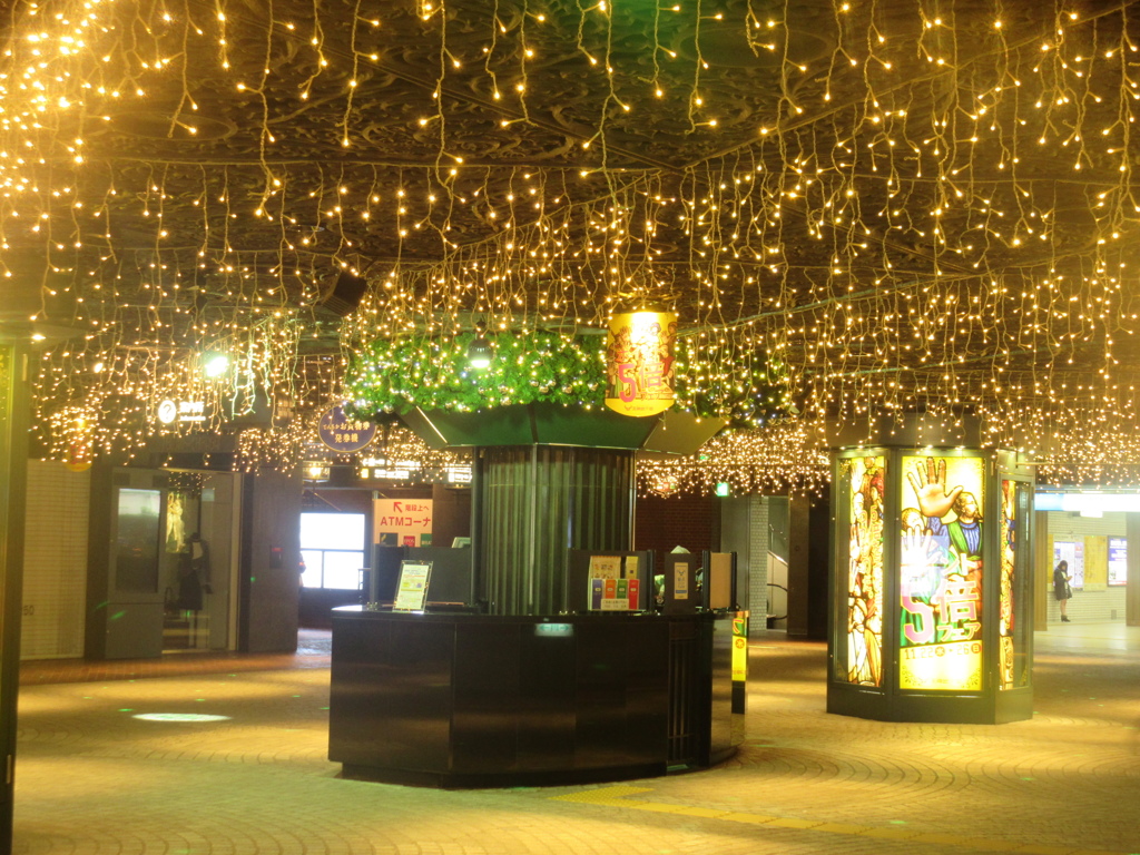 福岡市天神地下街でもイルミネーション点灯⑦